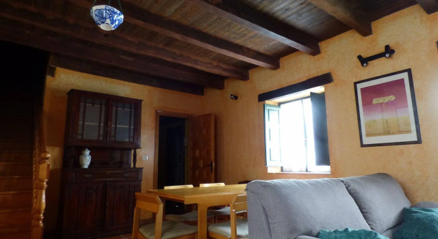 Casa Rural Casa del Camping, Забронировать Кемпинг Кастрохерис 