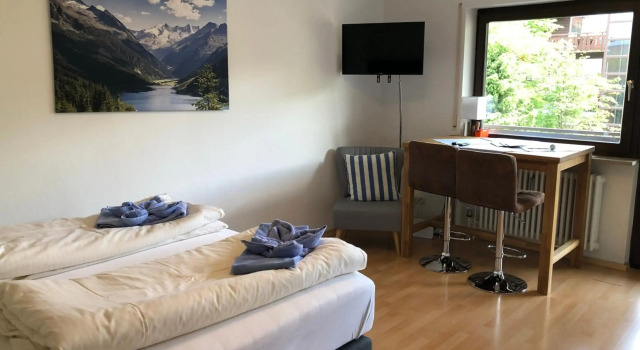 Apartment Colonia, Reservar Apartamento Hotéis em Garmisch-Partenkirchen com estacionamento, perto de Wankbahn, Estacionamento