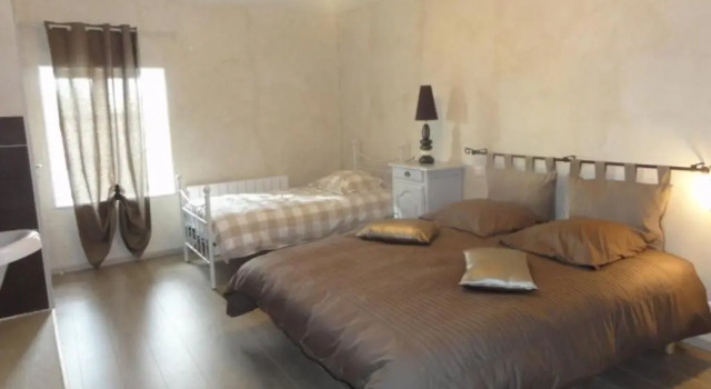 Gîte Charroux - Allier, 4 pièces, 7 personnes - FR-1-489-271, Varaa Hotelli Charroux Allier