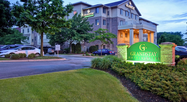 GrandStay Hotel & Suites, Book Hotel Hoteller i La Crosse med morgenmad, Morgenmad