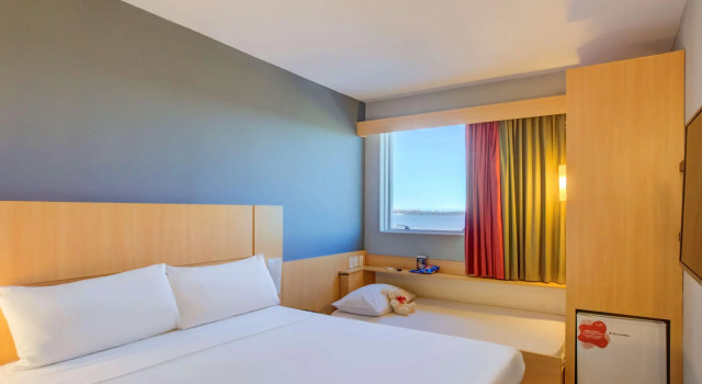 ibis Vitoria Praia de Camburi