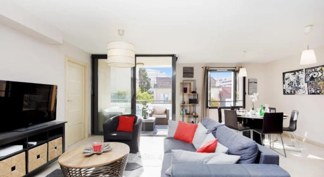 Апартаменты 3 Bedrooms: 200m From Croisette