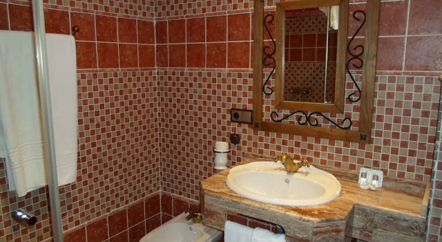 Standard Dreier Zimmer mit Balkon Hotel El Doncel