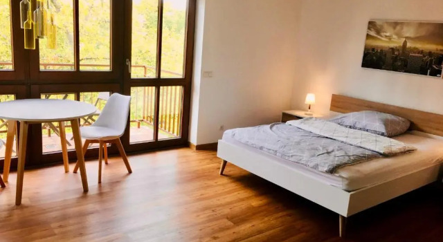 Студия Modernes Studio im Herzen von Neustadt: PfalzLiebe