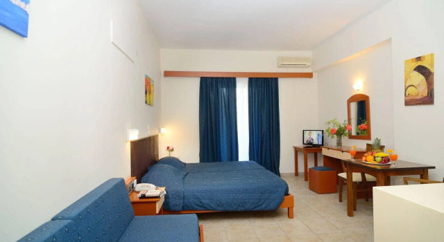 Pegasus Hotel, Забронировать Отель Сталос Западный Крит, рядом с Пляж Сталос