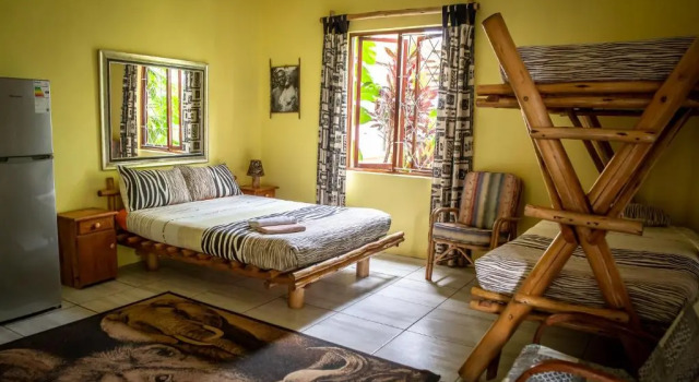 Ku-Boboyi River Lodge, Забронировать Отель Порт-Эдвард Wild Coast