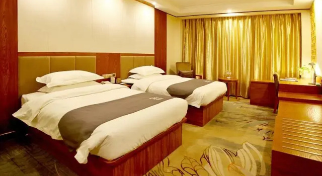 GreenTree Eastern Liaocheng Development Zone Dongchang Road Hotel, Prenota Hotel Hotel a Shandong con parcheggio, Parcheggio