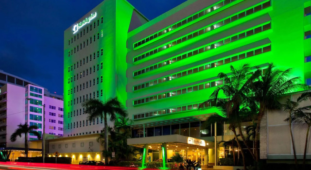 Holiday Inn Miami Beach-Oceanfront, Rezerwuj Hotel Hotele w Miami Beach z parkingiem, Parking