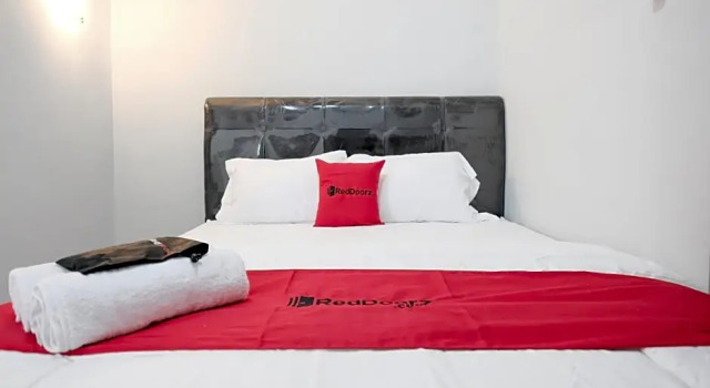 Номер Standard ZEN Rooms Puri Indah Syariah