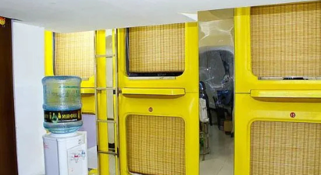 Simple Capsule Home (Xi'an Shu Yuan Men), Забронировать Отель Бэйлинь Сиань, рядом с Luomashi Walking Street