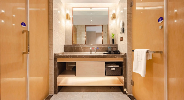 Ramada By Wyndham Wuhan North