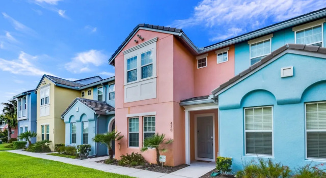 430cd Magical 4 Bedroom 4.5 Bathroom Town Home