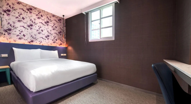 Двухместный номер Standard Royal Group Hotel Xiong Zhong Branch