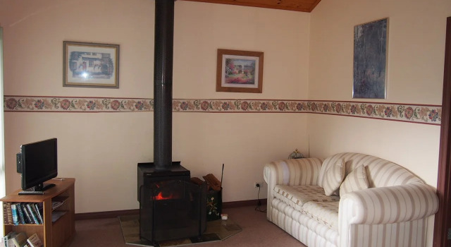 Gundalee Cottages, Rezerwuj Hotel Wandin North Wiktoria