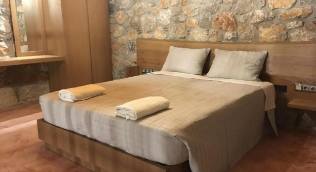 Stone Luxury Suites, Prenota Hotel Stegna Egeo Meridionale