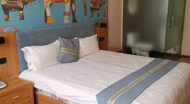 North Qishangpin Hotel, Varaa Hotelli Edulliset hotellit kohteessa Heilongjiang