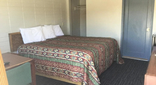 Best Budget Inn
