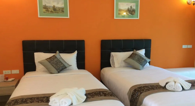 Номер Standard с балконом Greenseaviewresort Bangsaphan
