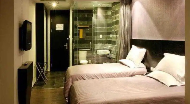 Ji Hotel Shanghai Lujiazui Pudong South Road, Varaa Hotelli Shanghai Shanghai