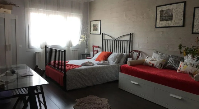 Miralles Home B&B, Забронировать Отель «постель и завтрак» Бельпуиг Urgell