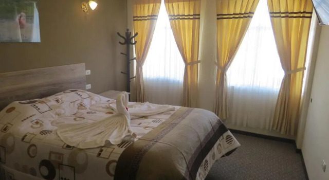 Los Portales de Chivay, Book Hotel Chivay Arequipa, near Main Square