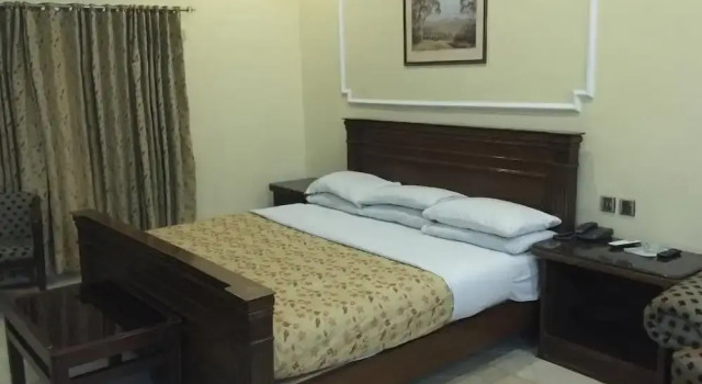 Luksusowy pokój Indus Hotel Lahore