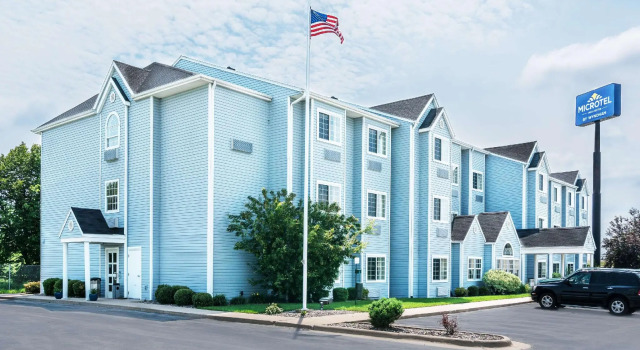 Двухместный номер Standard Microtel Inn & Suites Tomah