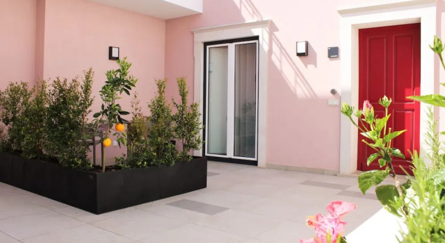 Студия Cardeal Suites & Apartments