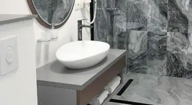 Sentir Hotel, Book Hotel Gura Humorului 