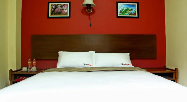 2675 Hotel Sebelas Syariah