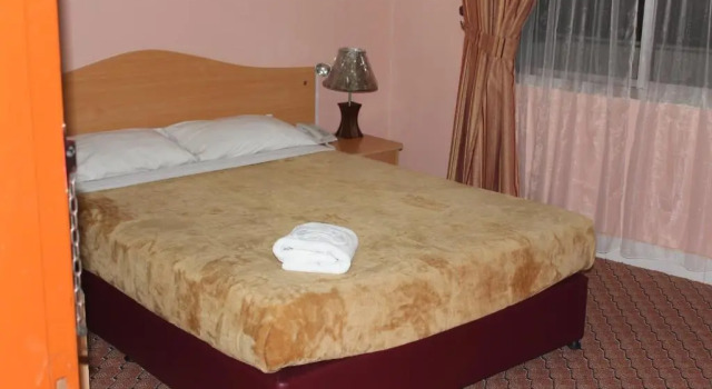 Номер Economy Zaineast Hotel