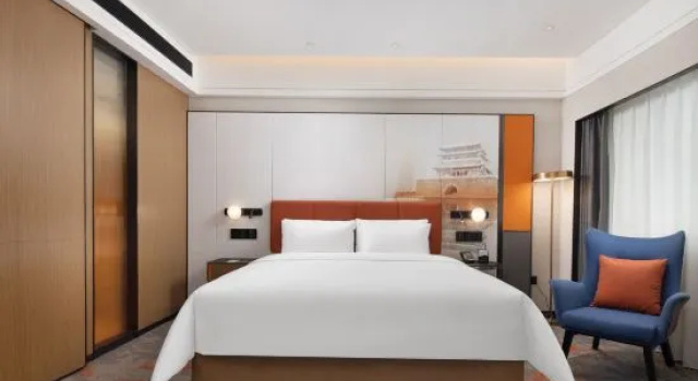 Двухместный номер Superior Hampton by Hilton Xi‘an South Gate City Wall