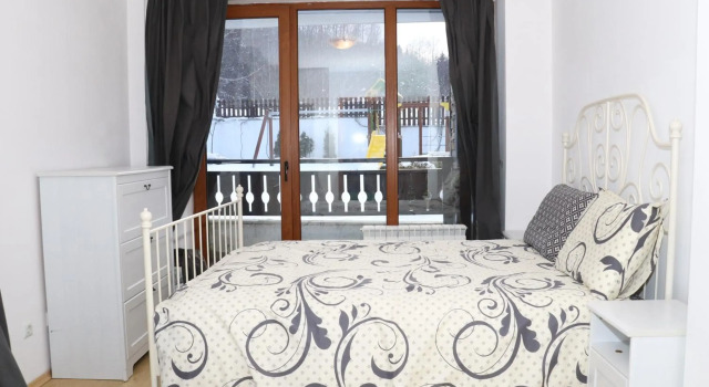 50m from Ski Piste 1 BR Apartment in Predela 2, Prenota Appartamento Hotel a Blagoevgrad con parcheggio, Parcheggio