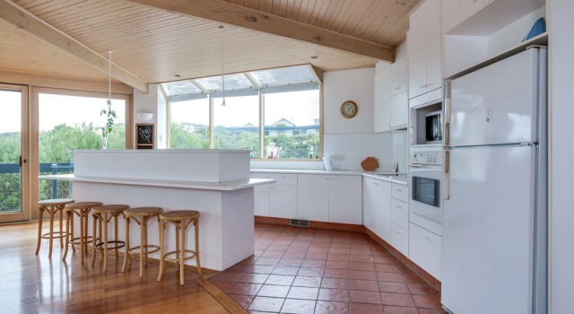 Latham Beach House, Book Hotel Portsea Mornington Peninsula