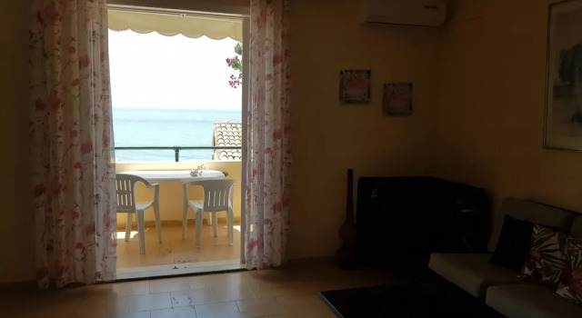 Glyfada Two Floors Maizonette Aa2 62, Забронировать Дом для отпуска Отели периферии Ионических островов с парковкой, Парковка