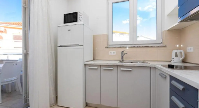 Апартаменты с балконом Apartments Crneković V