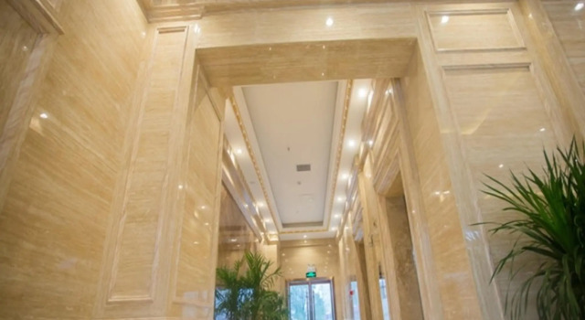 GreenTree Eastern YingTan Longhushan (N) Rd. Gym Hotel, Book Hotel Hoteller i Yingtan med parkering, Parkering