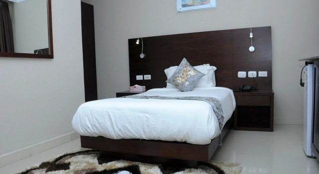 Geza Apartment Hotel