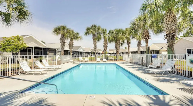 Коттедж Panama City Vacation Rental w/ 2 Community Pools!