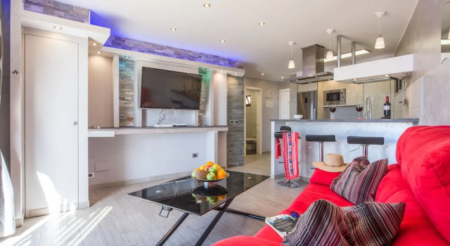 109. Romantic Apartment with Heated Pool, Book Apartment Hotels in Tenerife with Parking, Parking