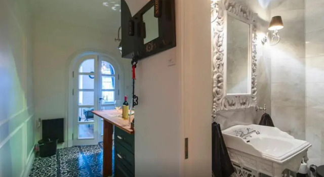 Апартаменты Superior Hidden Garden Suites