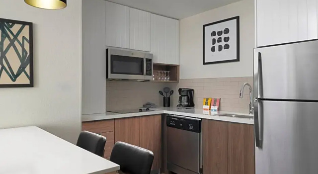 Четырёхместный люкс c 1 комнатой Staybridge Suites Flowood Nw Jackson by IHG