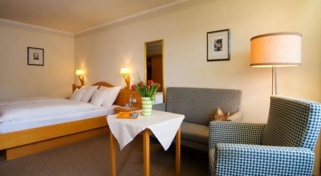 Gastehaus Huber - Hotel Garni, Varaa Hotelli Hotellit Baijeri pysäköinnillä, Pysäköinti