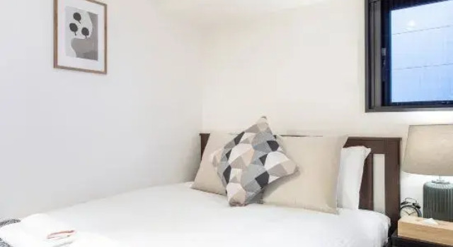 Кровать в общем номере (мужской номер) Hopetree Tennoji Phase 3 | Men-Only Luxury Apartment