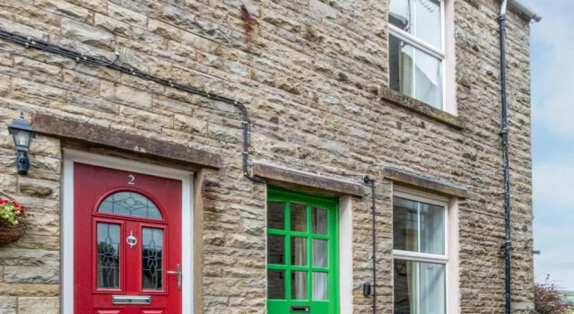 1 Rose Cottage, Varaa Lomakoti Mökit kohteessa Merseyside, Mökki