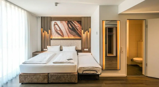 Номер Superior Tools Hotel Laichingen
