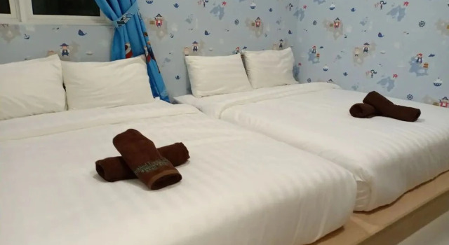 BLeisure Parkland Homestay