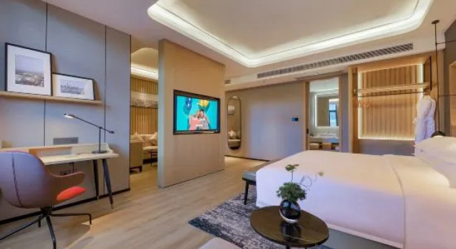 Люкс Premier Park Inn by Radisson Zhuhai Gaolan Port