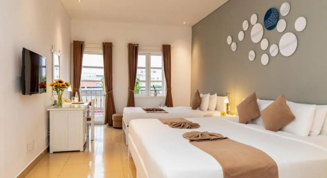 Семейный номер Deluxe с видом на город Alba Hotel