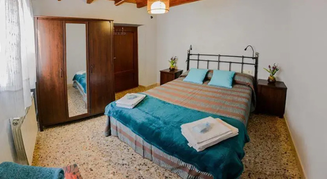 Casa Rural El Portal del Moro, Забронировать Отель Отеро-де-Бодас Кастилия и Леон